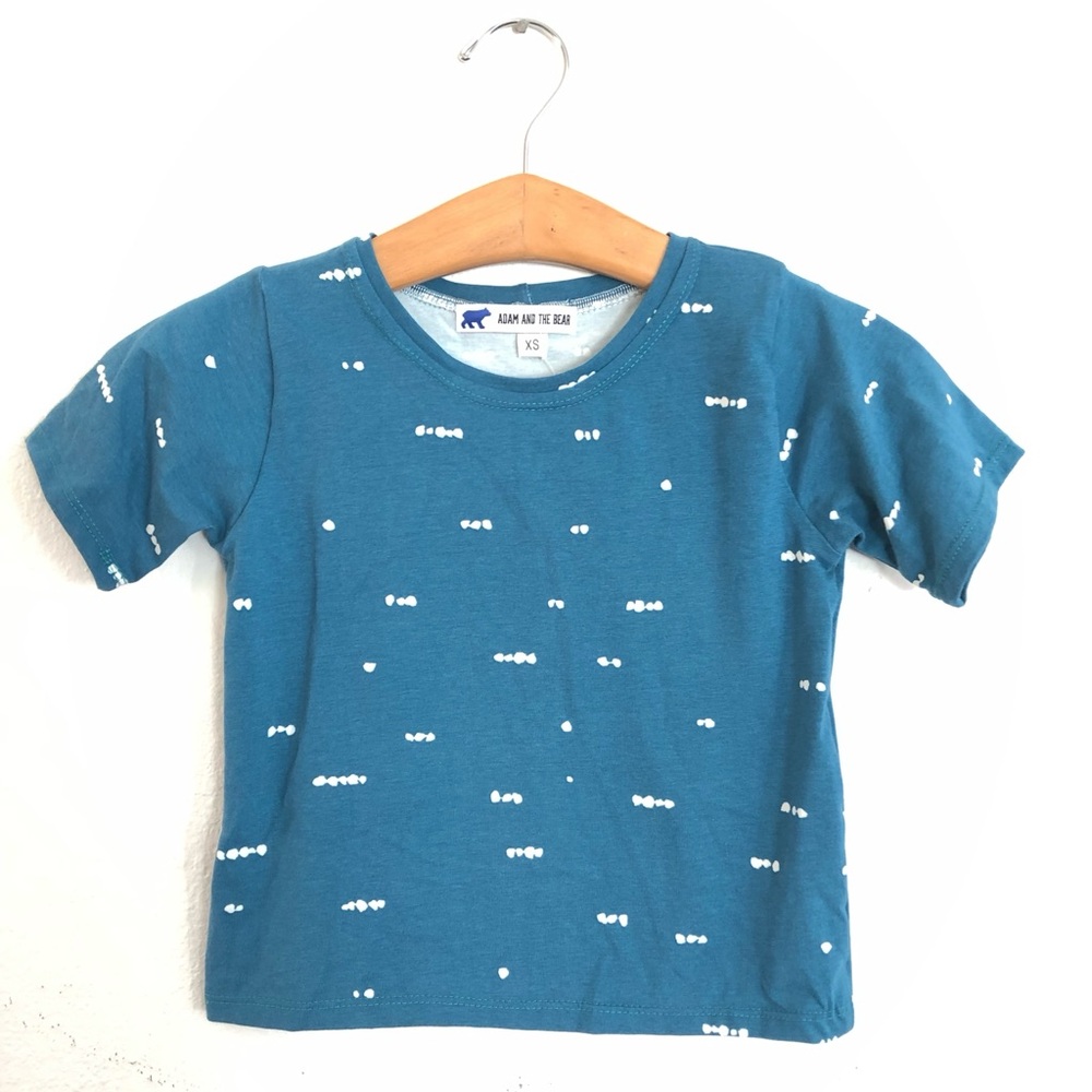 Organic Cotton Kids Unisex- Blue Graphic T-Shirt- NWT- Sz XS (3/4) or M (7/8)